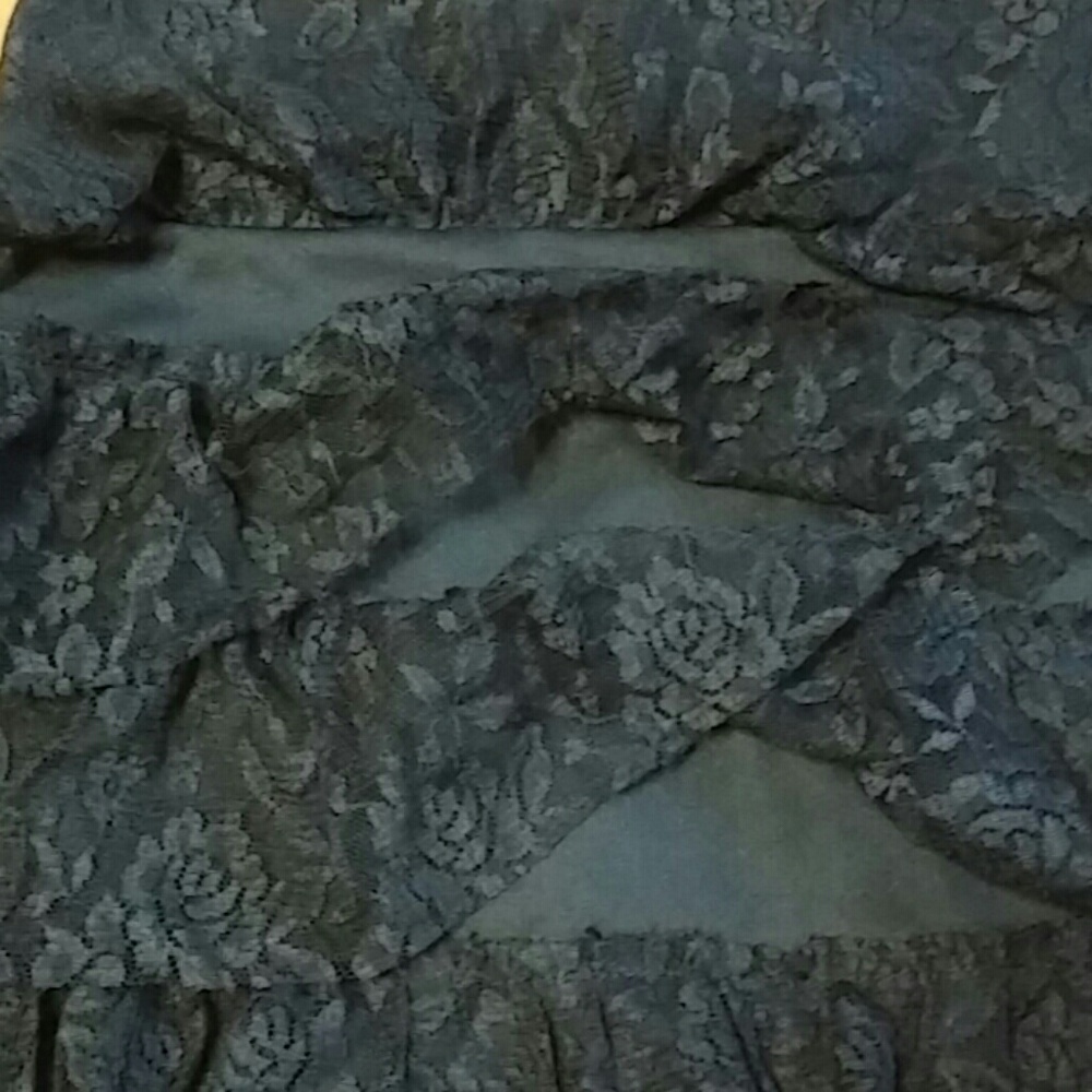 Lace Ruffle Skirt - Picture 3 of 4
